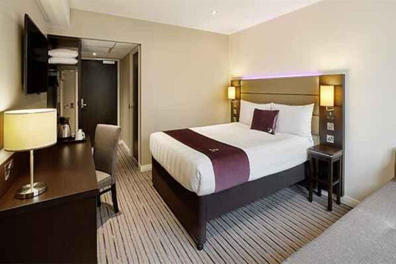 Premier Inn Peterborough City Centre 外观 照片