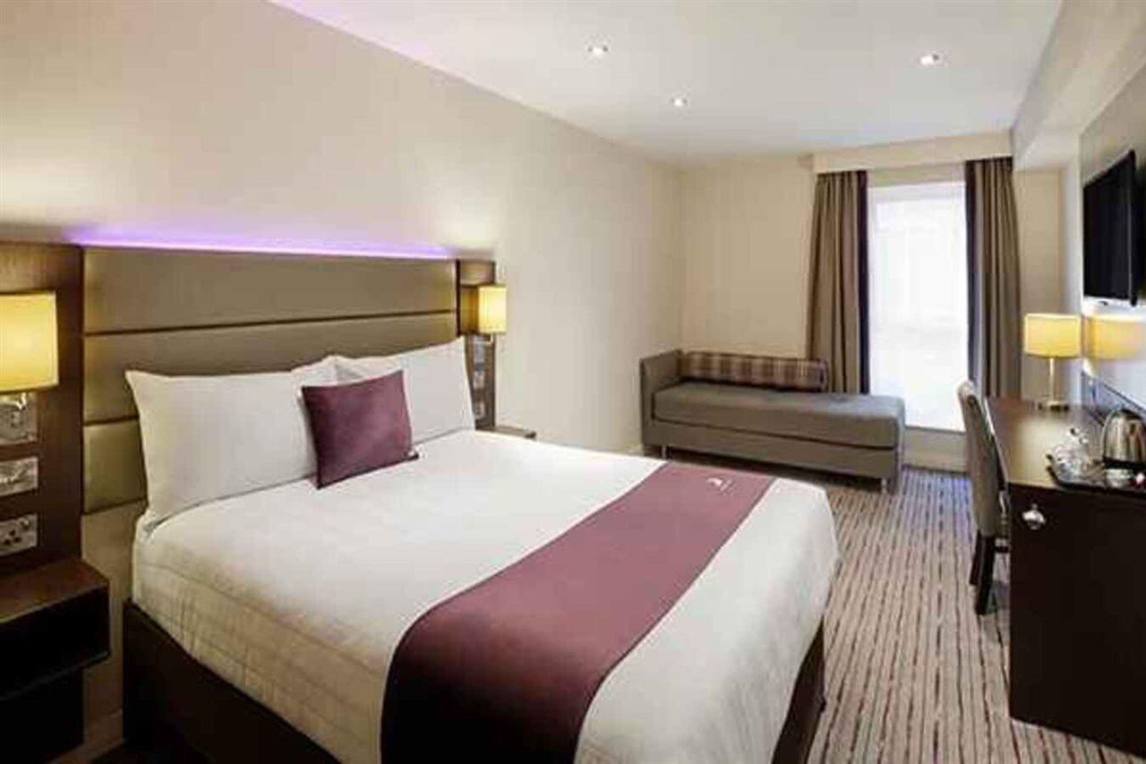 Premier Inn Peterborough City Centre 外观 照片